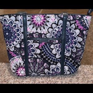 Vera Bradley - Small Trimmed Vera Tote - Mimosa Medallion